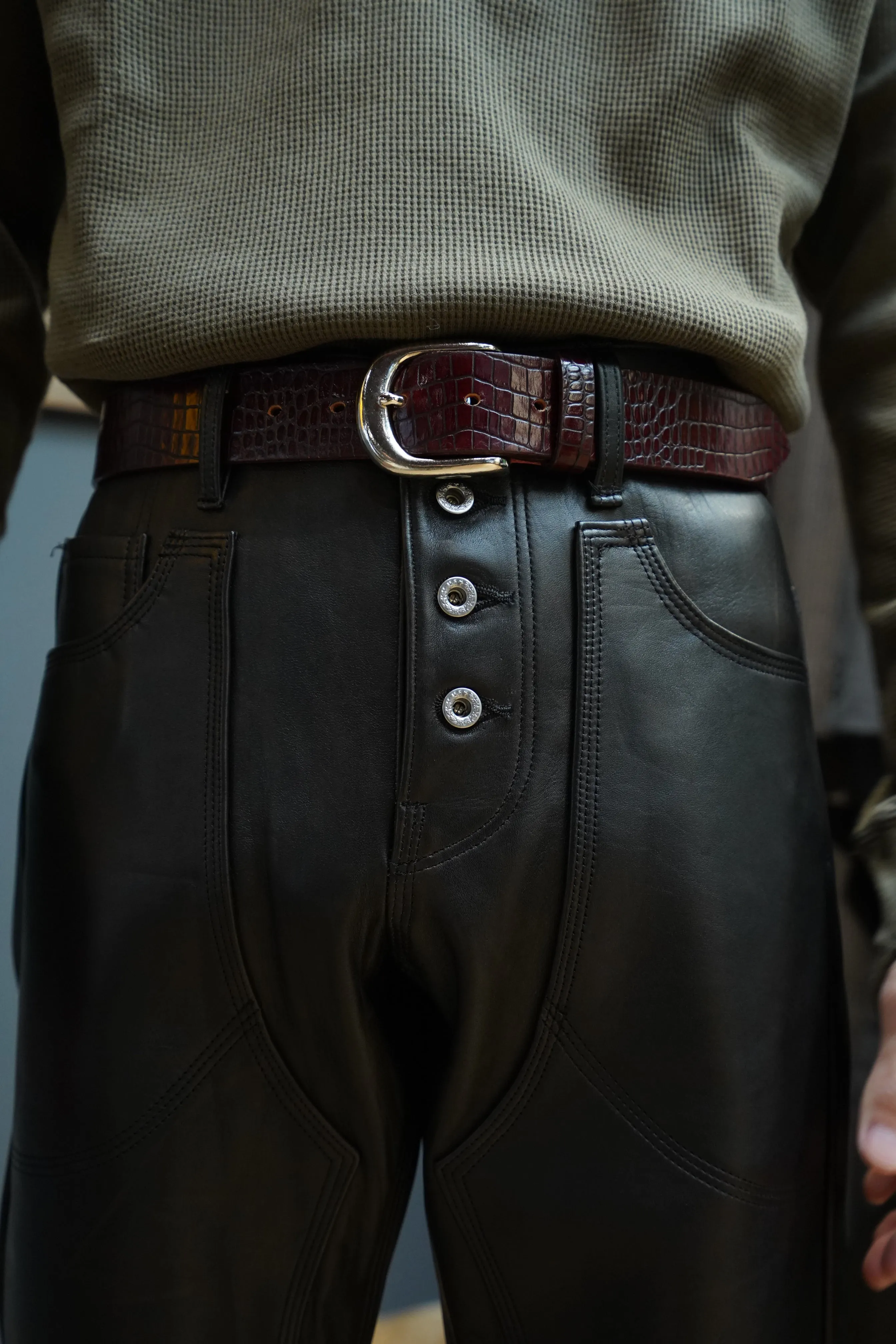 Crocodile Leather Belt (BROWN)