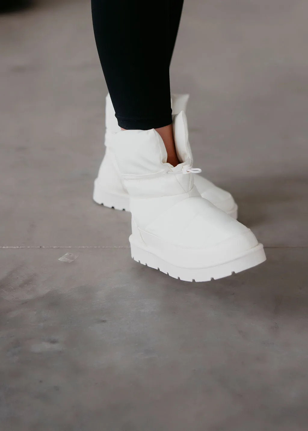 Frozen Puffer Boot