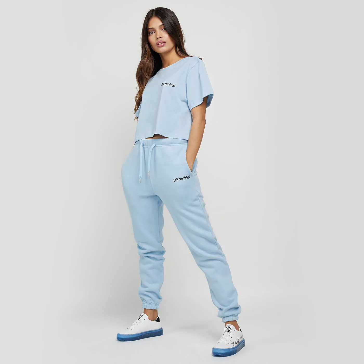 Gumme D is not White Limited Blue