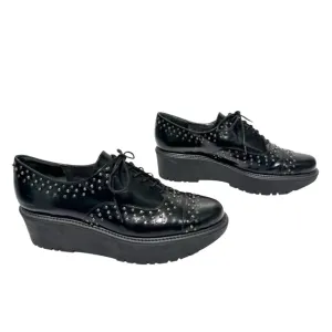 Stuart Weitzman Shoe Size 8.5 Black Platform Sole Oxfords
